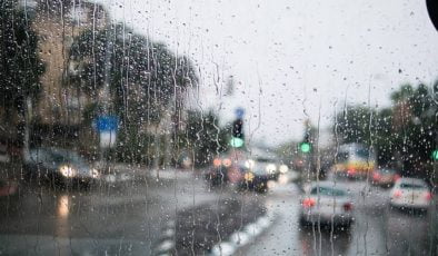 Meteorolojiden gök gürültülü sağanak yağış uyarısı