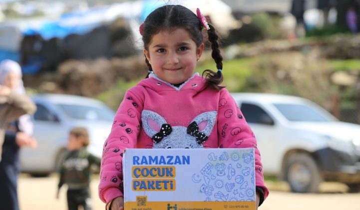 Ramazan’da Yetimin Yüzü Gülecek