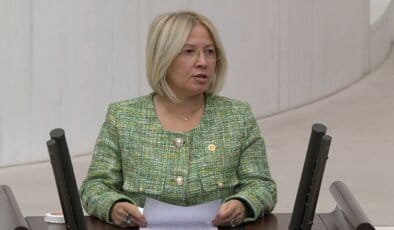 CHP’li Vekil Yontar: “Her yüz gençten 40’ı geleceğinden vazgeçiyor”