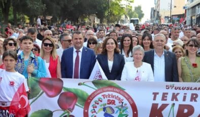 Candan Başkan 59. Kiraz Festivali’nin Açılışına Katıldı