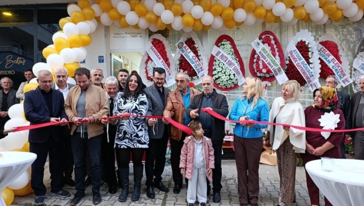 Toprak Organizasyon Saray Butik Davet Evi Törenle Açıldı