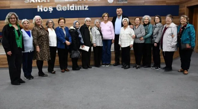 Başkan Taşyasan Emekli Öğretmenleri Kahvaltıda Ağırladı
