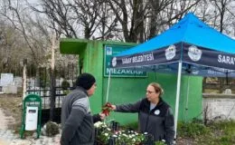 Saray Belediyesi’nden Bayram Öncesi Anlamlı Hizmet: Mezarlıklarda Ücretsiz Çiçek Dağıtımı